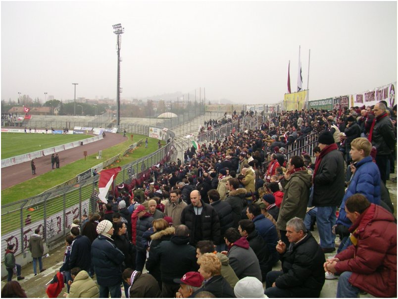 Arezzo - Piacenza  28.11.2004 006